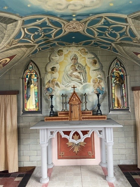 Interior italian chapel