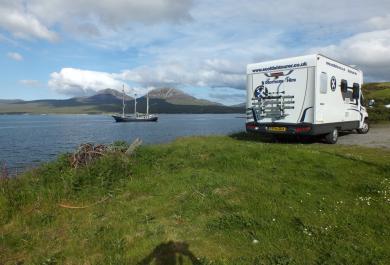 Coastal Walks - A guide to walking in Scotland.