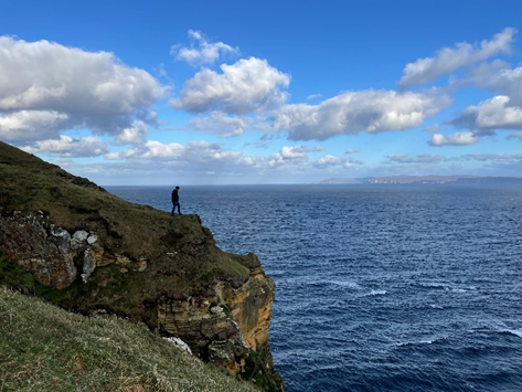 On the cliff edge at Dunnet Heat