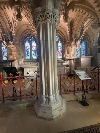 Master Masons elaborately decorated pillar at Rosslyn chapel